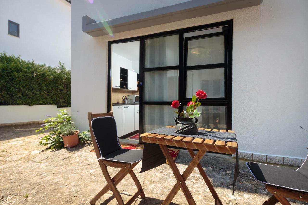 Apartments C52 روفينج المظهر الخارجي الصورة